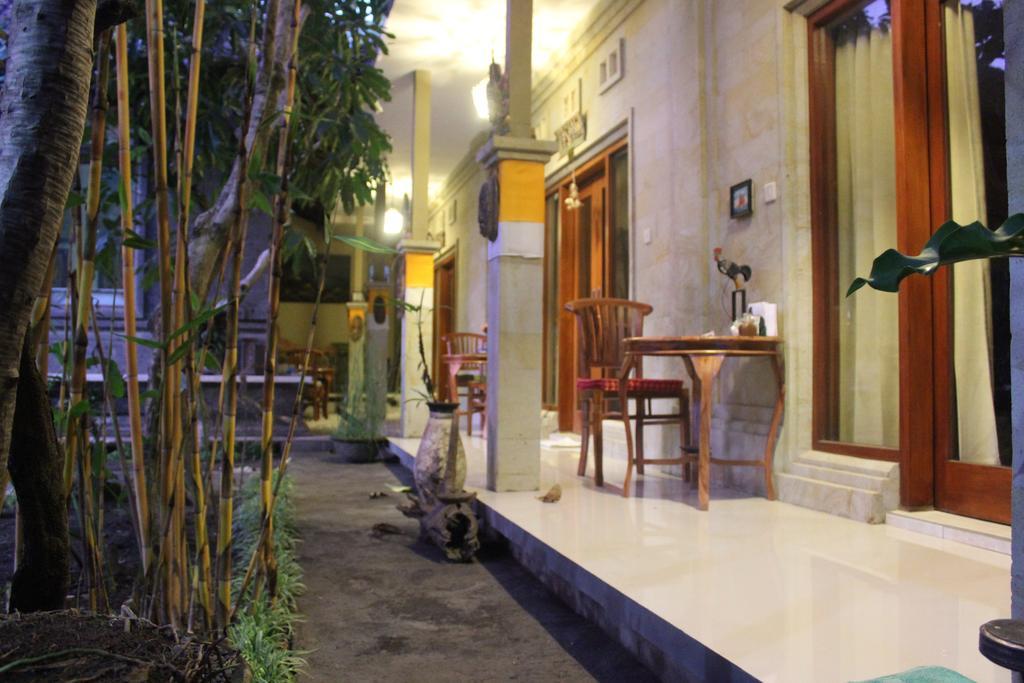 Tagel Karsa House Hotel Ubud  Exterior photo
